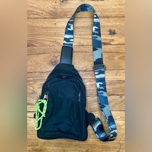 Athletic crossbody